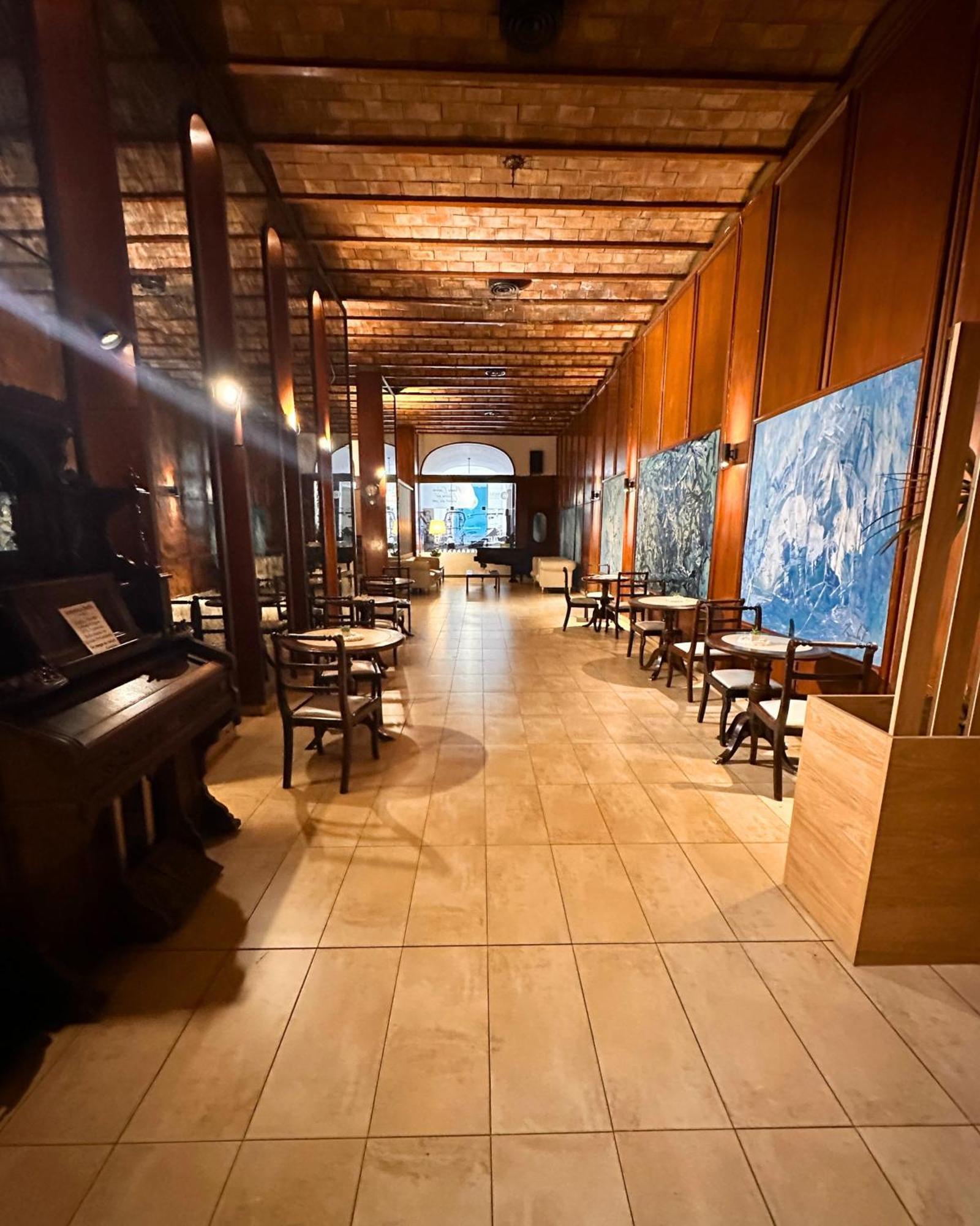 Hotel Sussex Кордоба Екстериор снимка